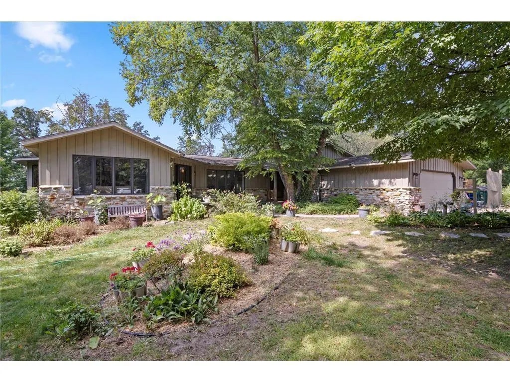 14838 Kendall Court, Nerstrand