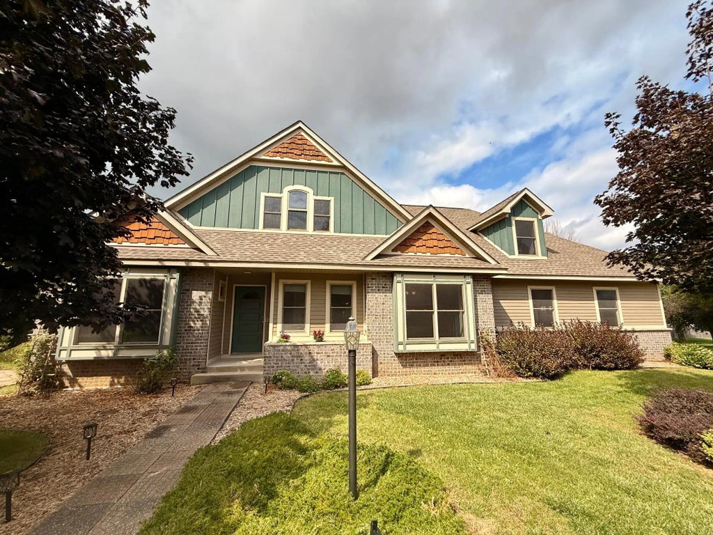 4786 Mount Hood Lane, Red Wing