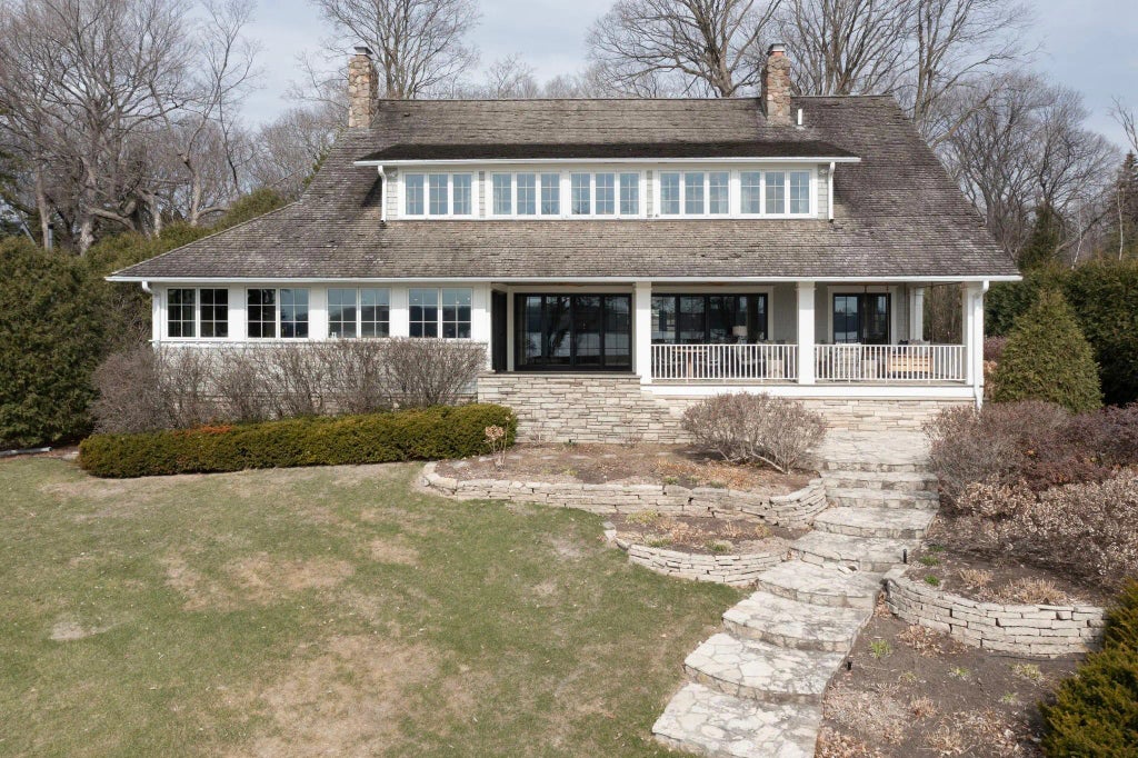 2482 Lafayette Road, Minnetonka Beach