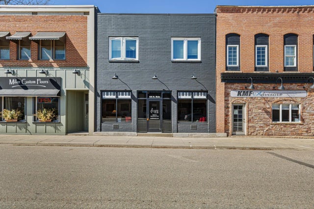 106 N Main Street, Le Sueur