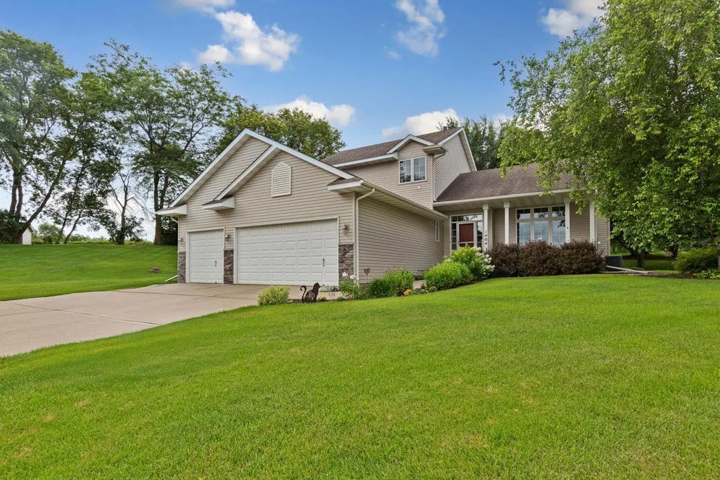 1404 19th Avenue Nw, Faribault