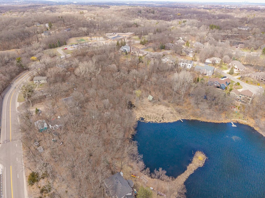 16720 Klamath Trail, Lakeville