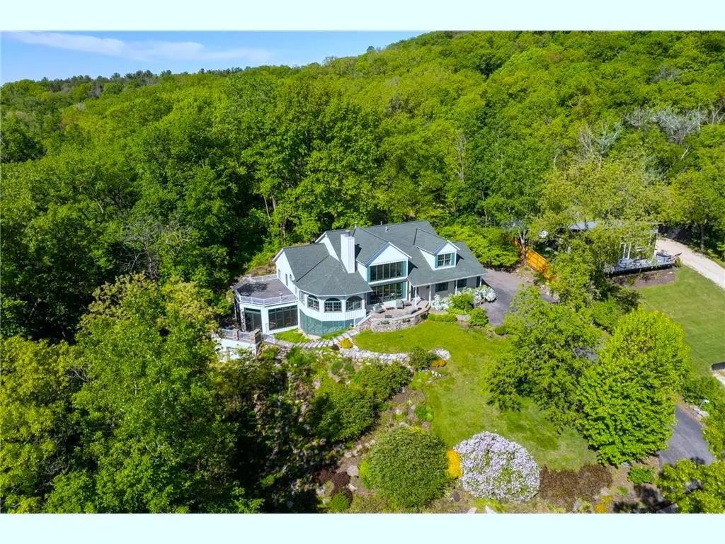 28589 Lake Avenue Way, Frontenac