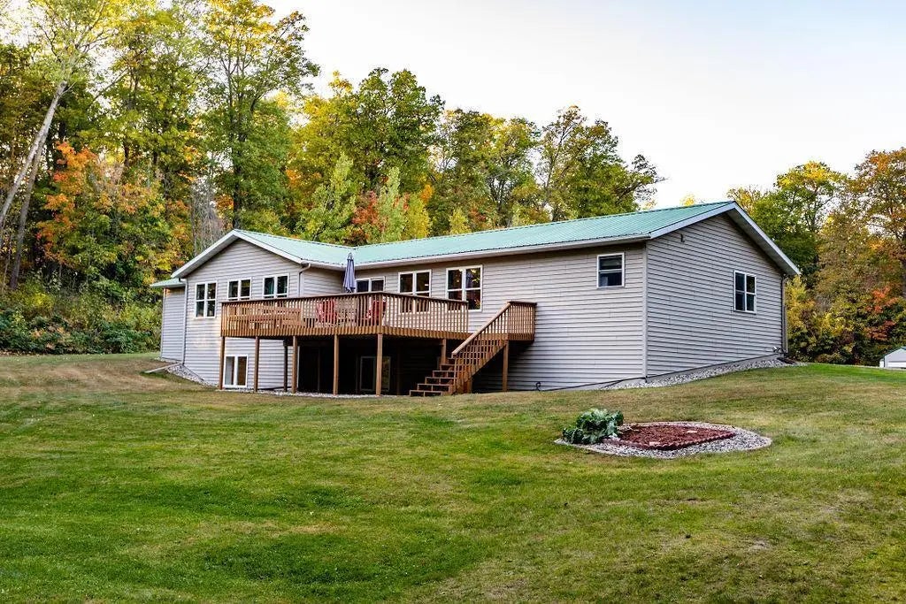 10100 Maple Lane, Lake View Twp