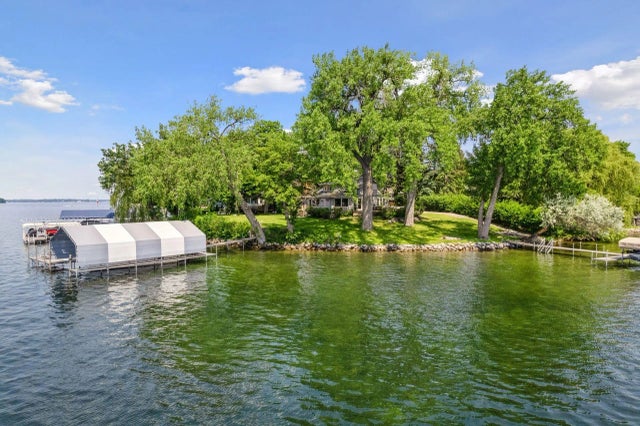 5150 Meadville Street, Greenwood