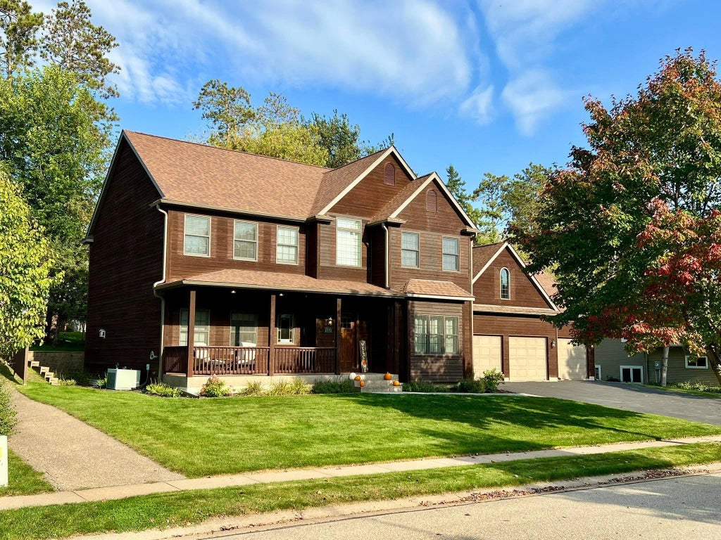 2543 Sunny Meadow Lane, Red Wing