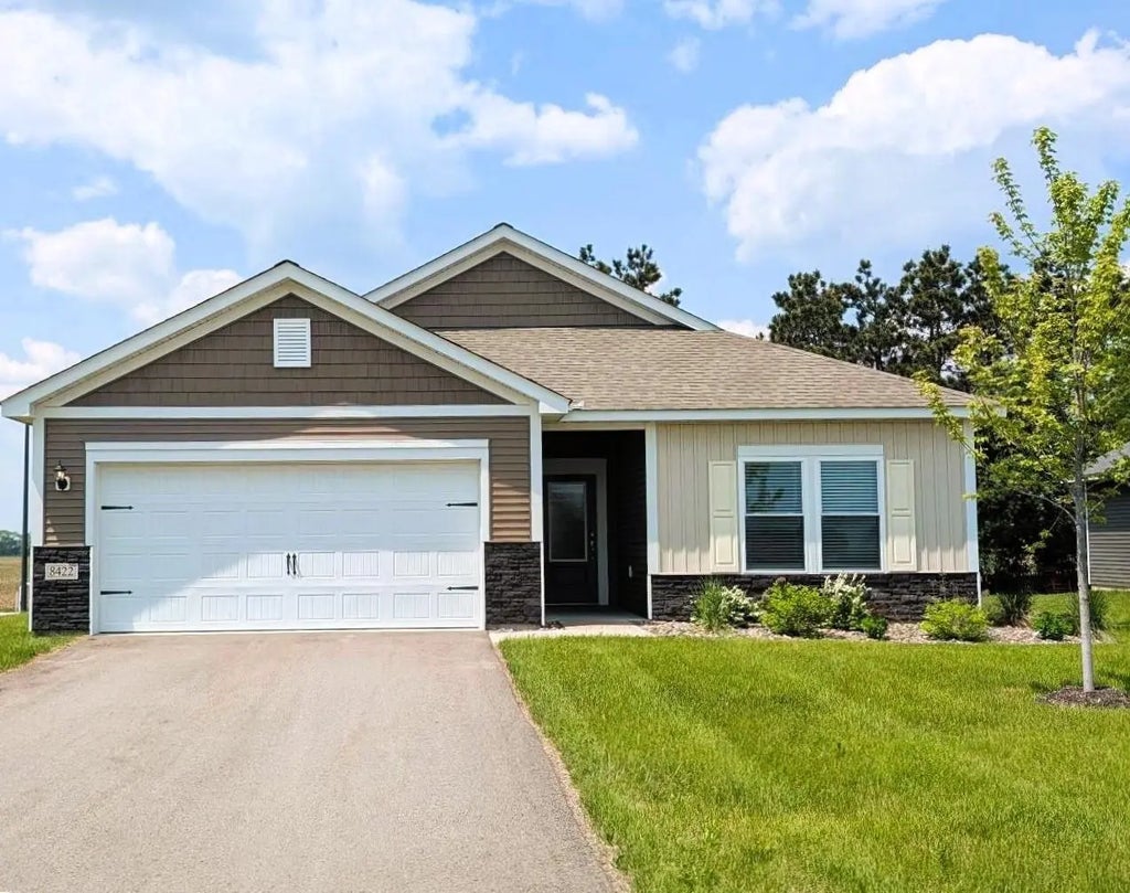 8422 Walnut Street, Clear Lake