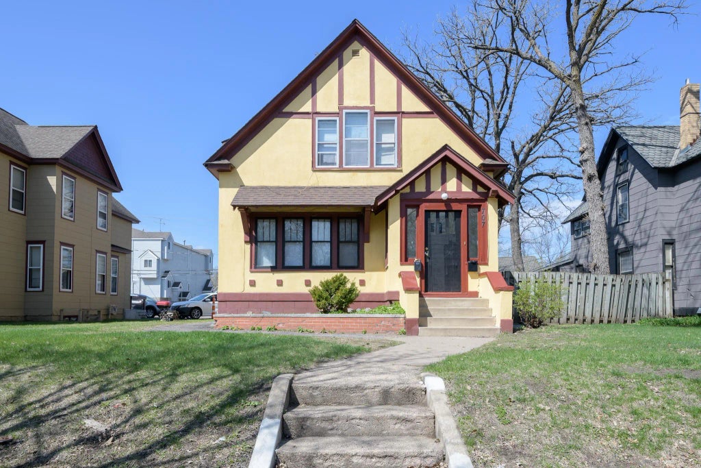 707 6th Avenue S, Saint Cloud