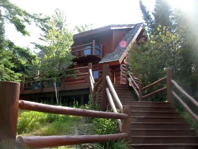 2450 Keyes Island, International Falls