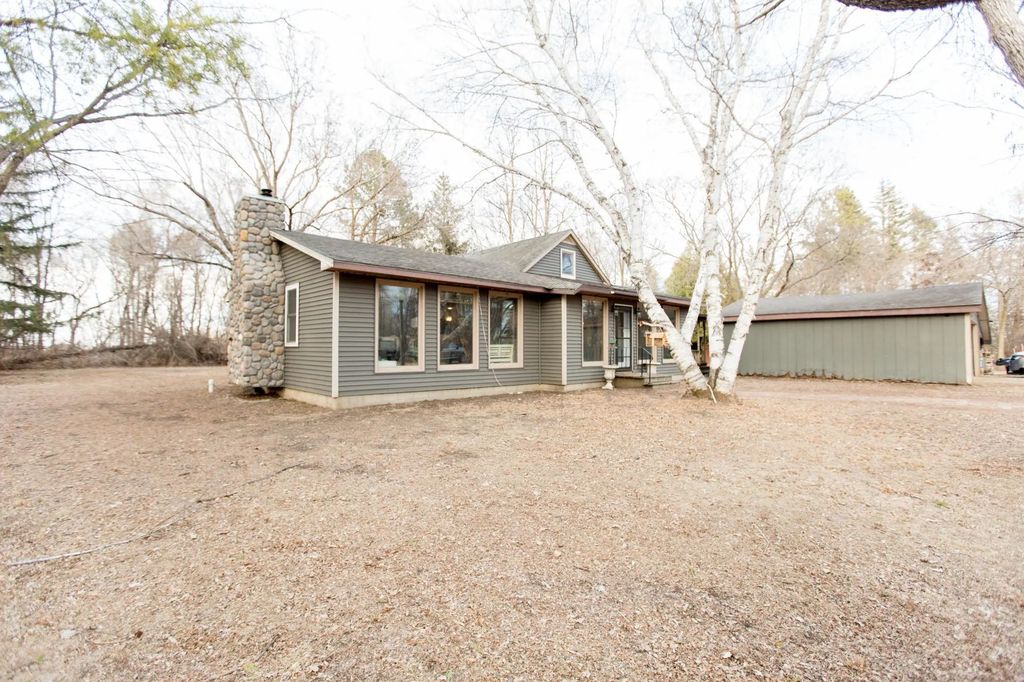 1150 Highway 7 Sw, Appleton