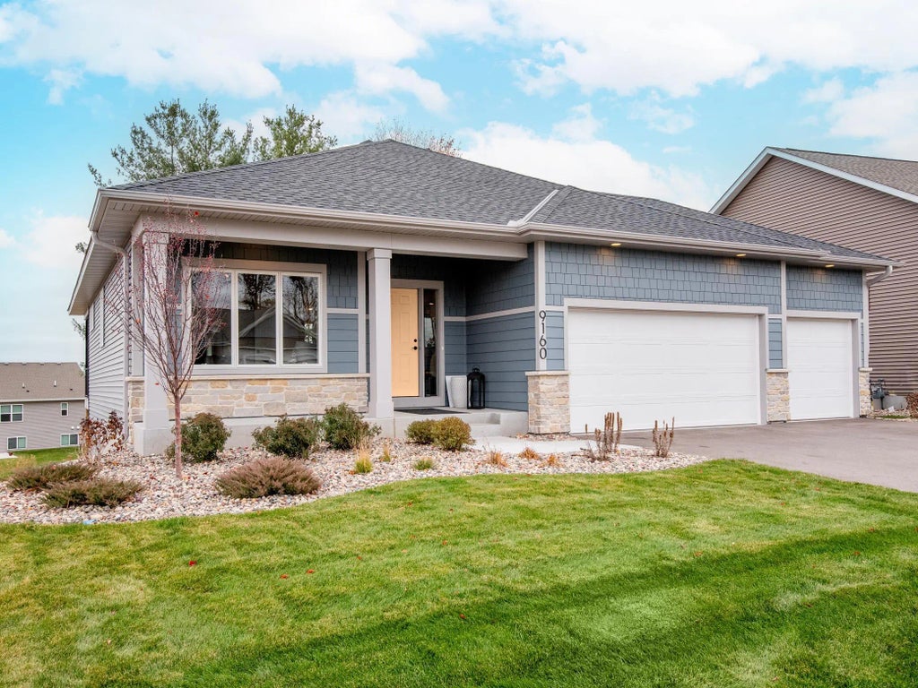 9160 62nd Street S, Cottage Grove