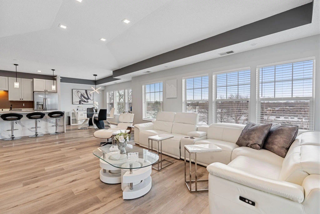 3800 85th Avenue N 316, Brooklyn Park