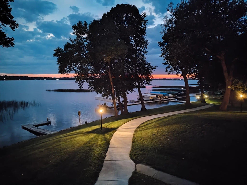 2520 Le Homme Dieu Heights Ne 3, Alexandria Twp