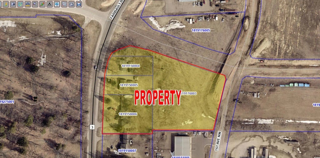 2905 2nd Avenue Nw, Faribault