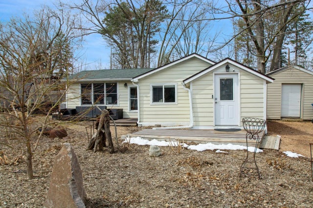 25565 Smithtown Road, Excelsior