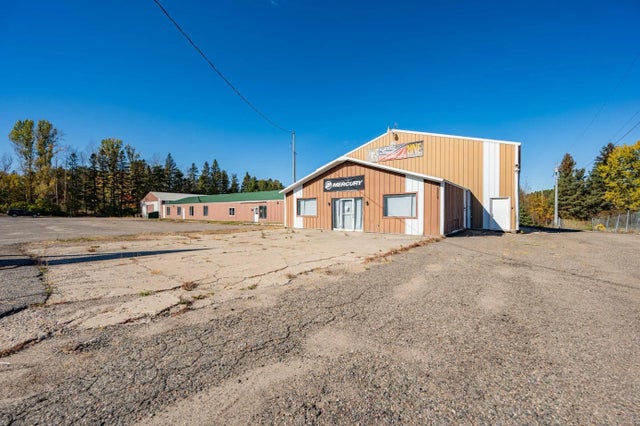 7 Golf Course Road, Grand Rapids