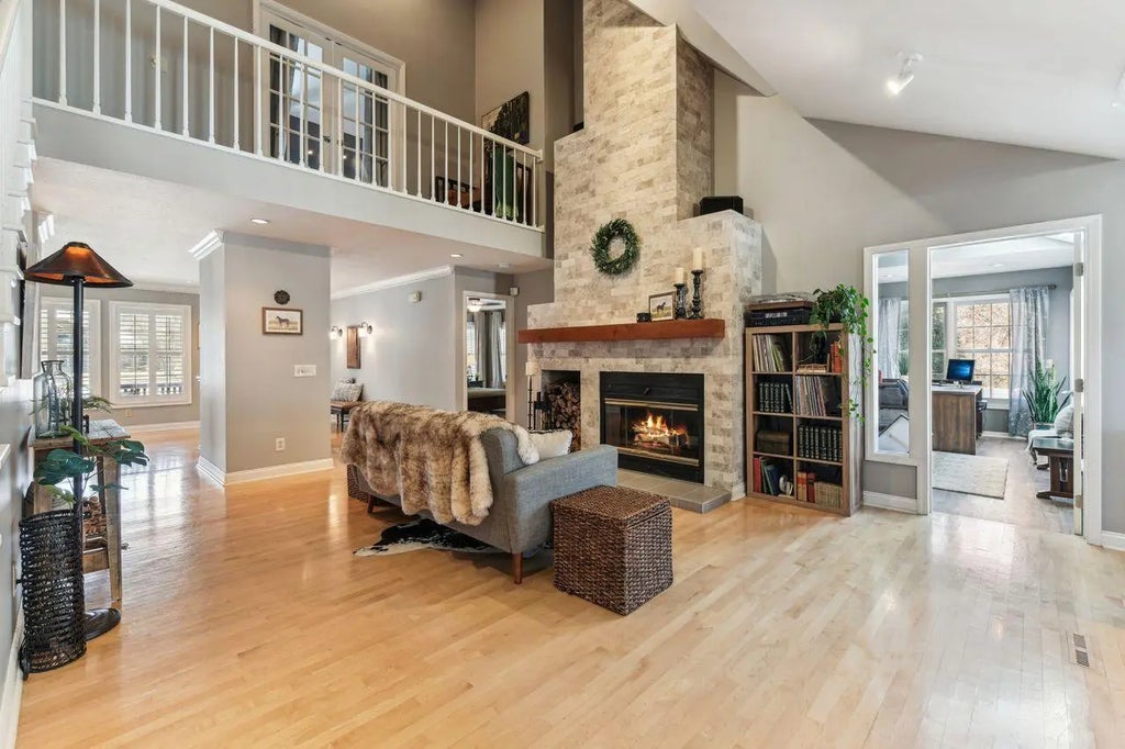 2110 6th Avenue Nw, Austin