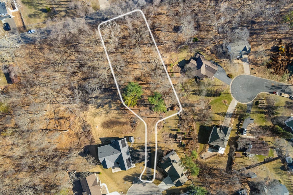 888 Bluebird Court N, North Hudson