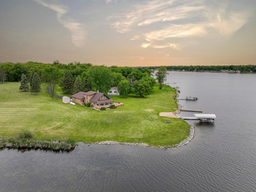 14796 Maple Trail Se, Mentor