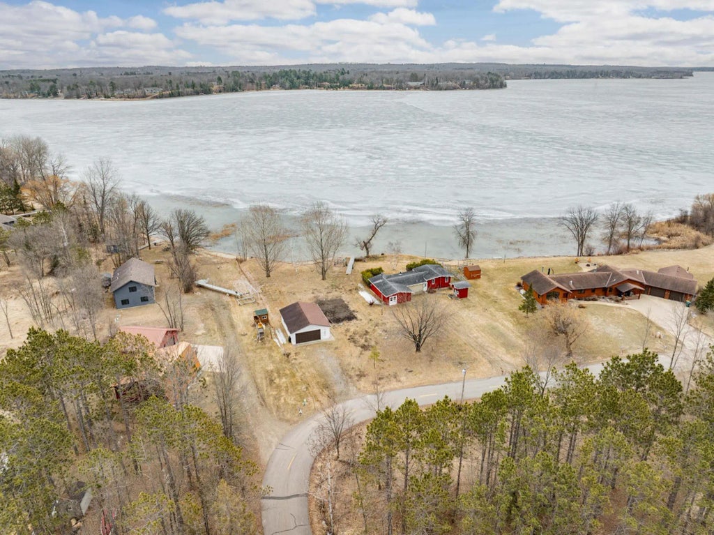 23060 Lampi Road, Cohasset