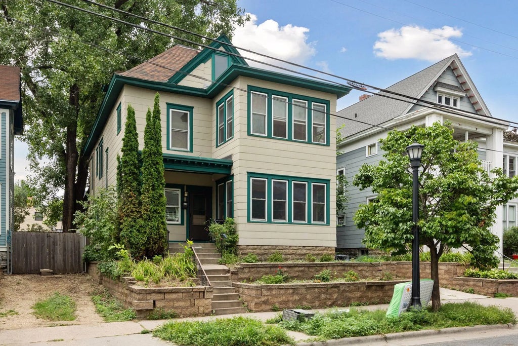 904 W 22nd Street, Minneapolis