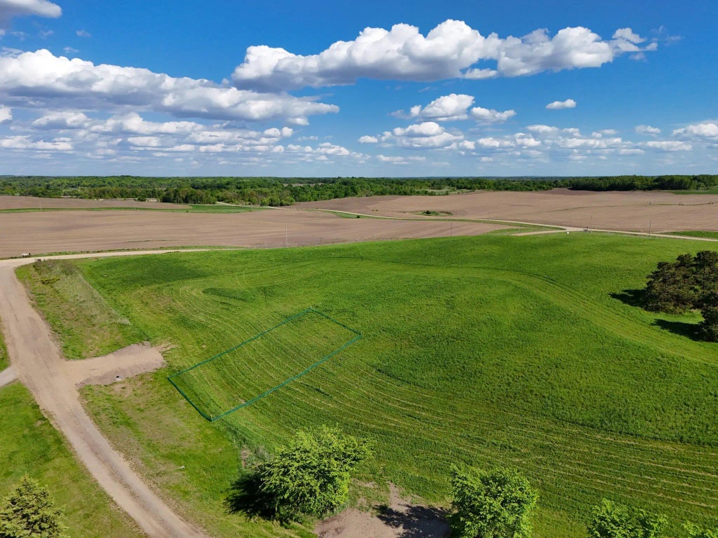 311xx 452nd St [b1], Vergas