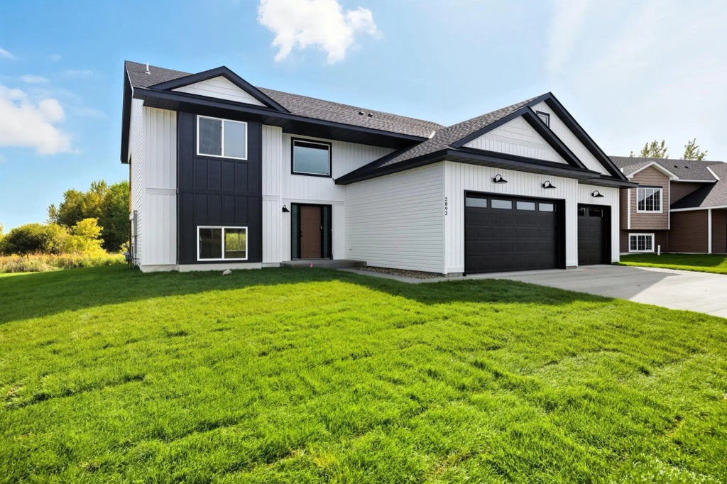 2892 29th Street Ne, Sauk Rapids