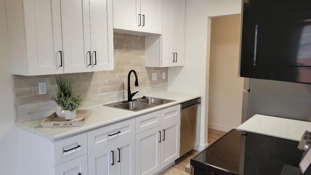 801 Smetana Road 7, Hopkins