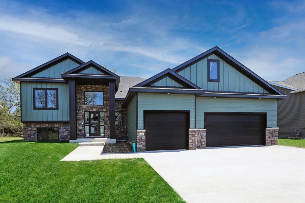 1504 14th Avenue Ne, Kasson