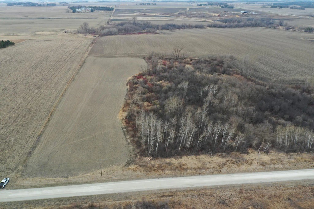 9485 90th Avenue Sw, Stewartville