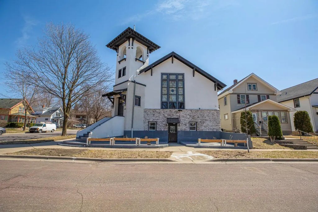 929 N 4th Street, Mankato