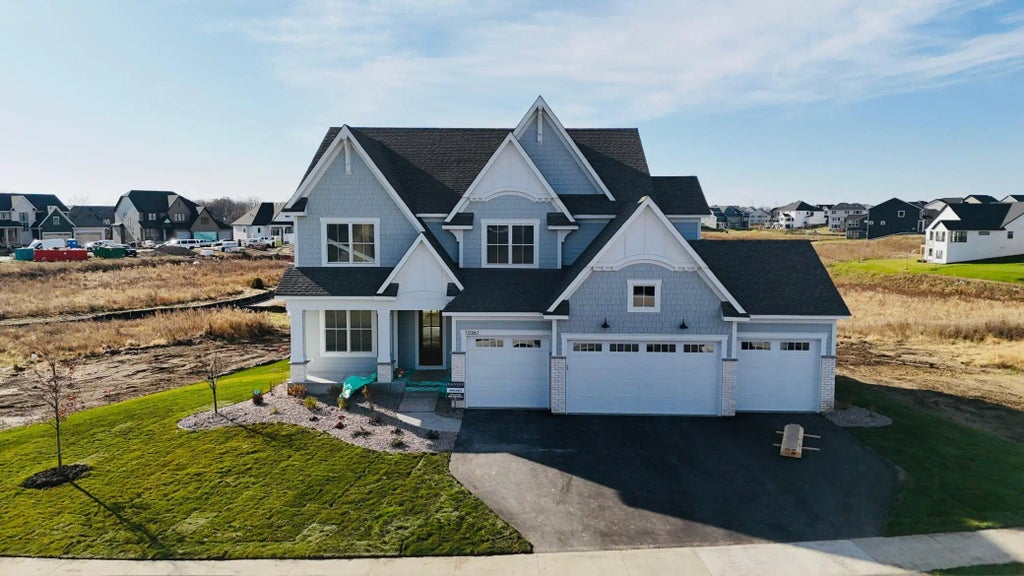 10361 Peony Lane, Maple Grove