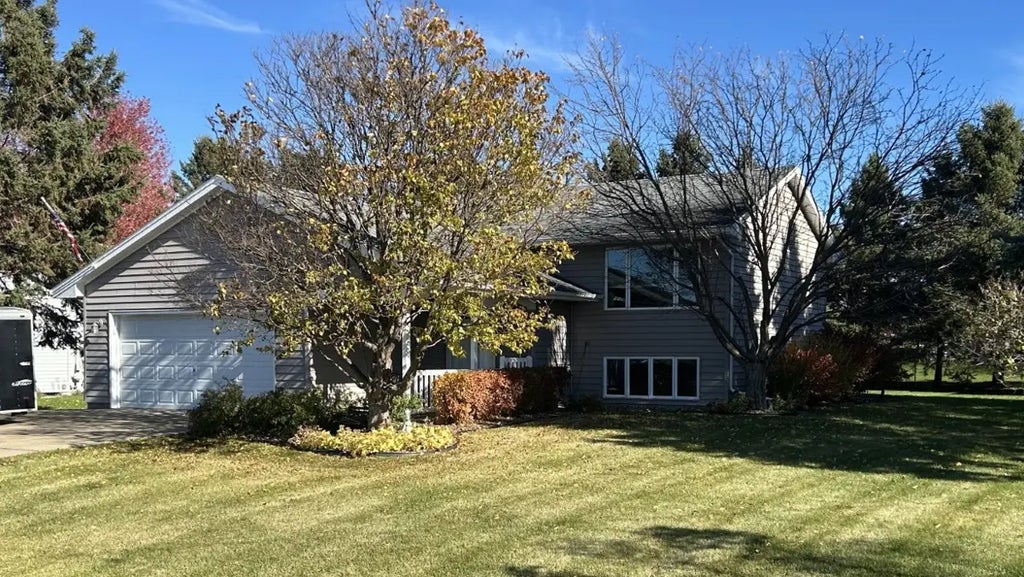 23550 Main Street, Hampton