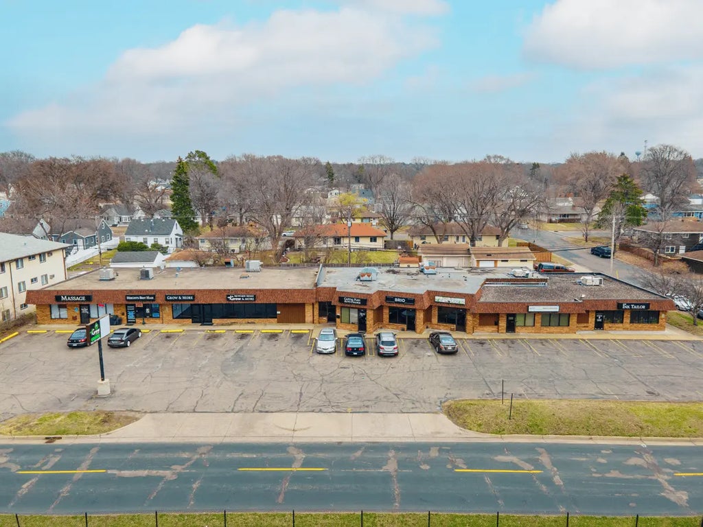 5001 University Avenue Ne, Columbia Heights