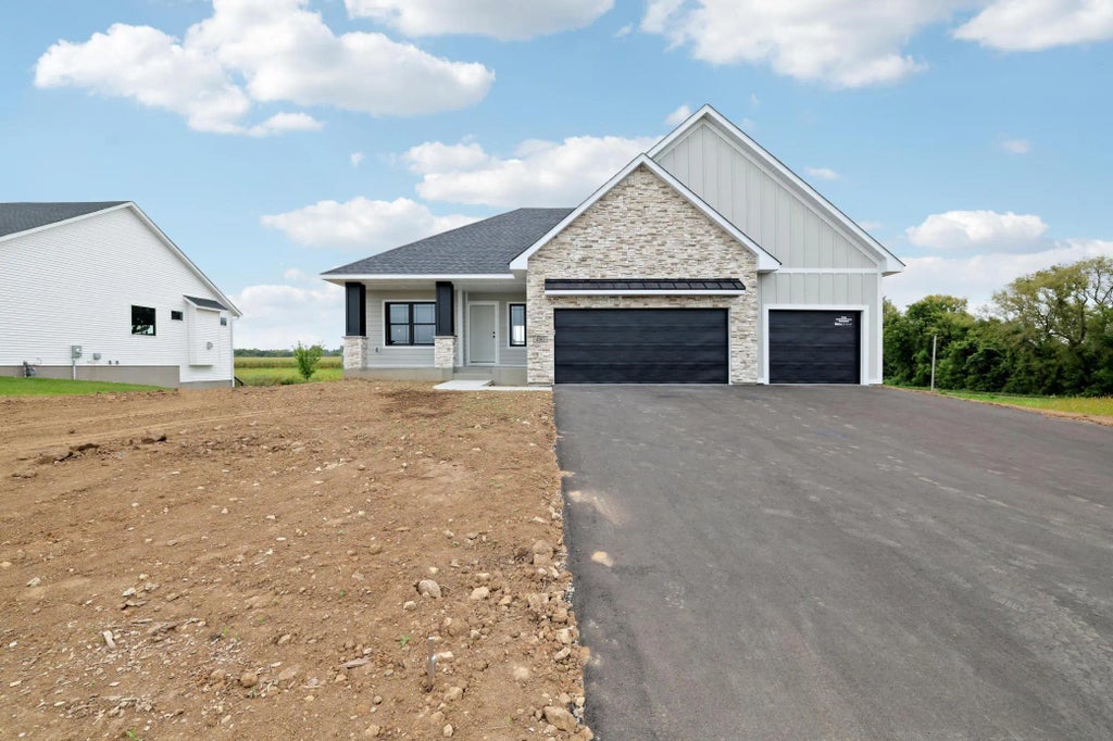 490 Sea Wing Boulevard, Prescott