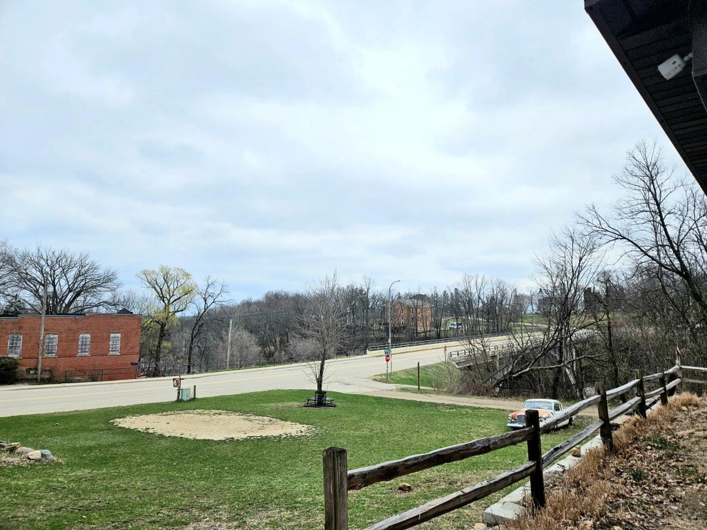 51-b Minnesota Avenue, Oronoco