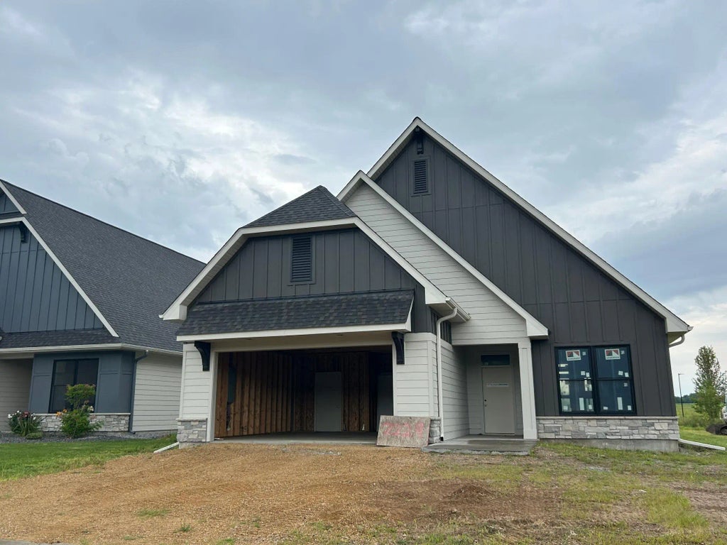 2229 Sharon Lane, Hudson