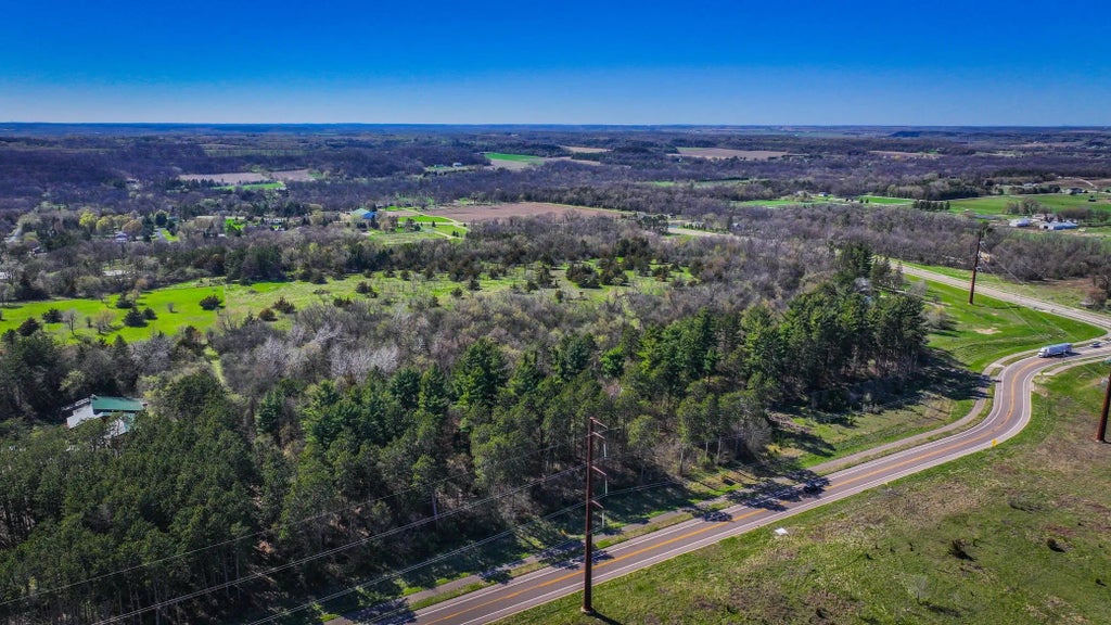 Xxx County 14 Boulevard, Cannon Falls