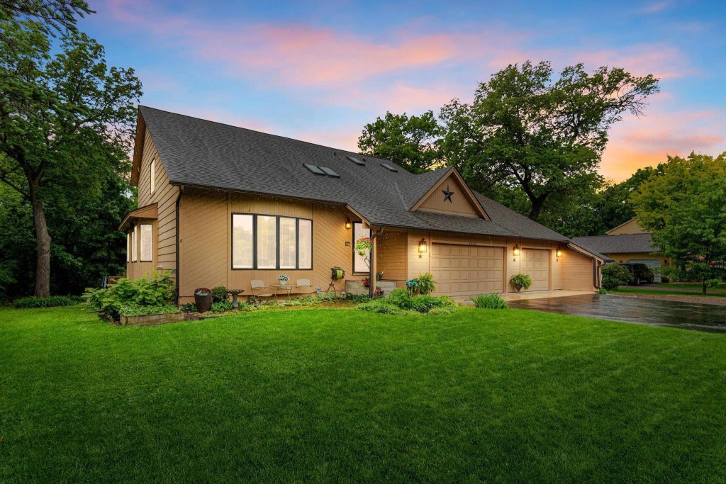 10210 183rd Street W, Lakeville