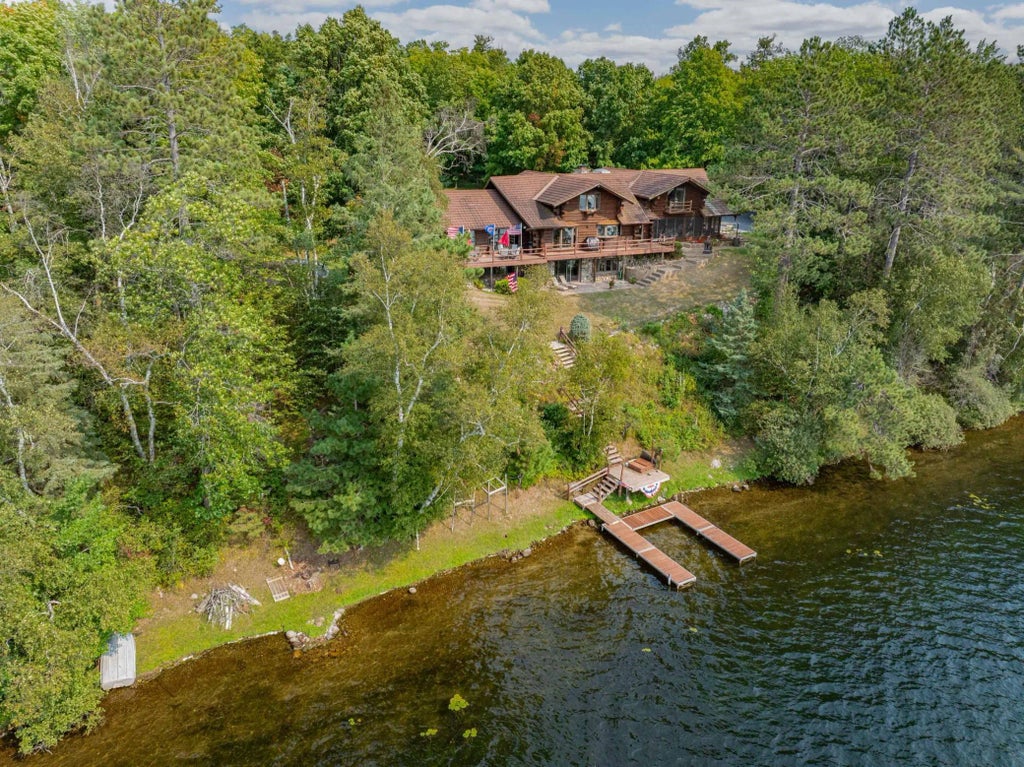 30047 Sunny Beach Road, Grand Rapids