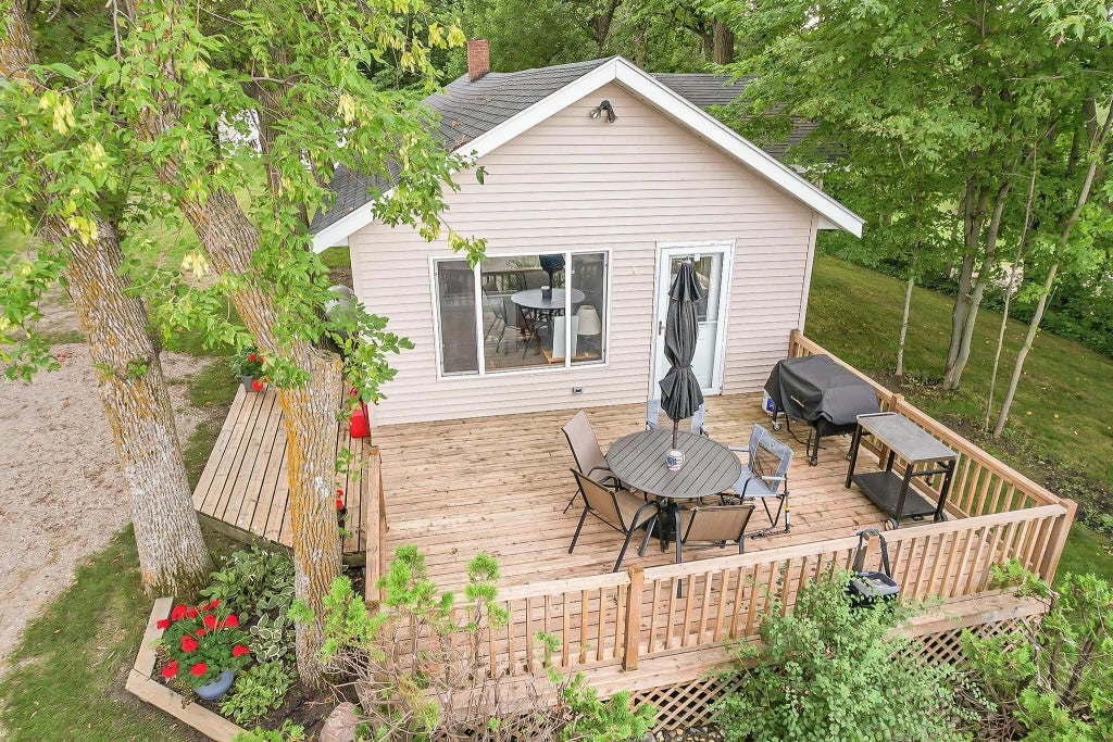 23726 State Highway 108, Lida Twp