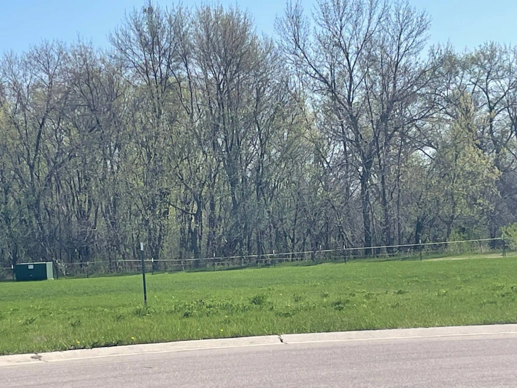 210 19th Street Circle Ne, Barnesville