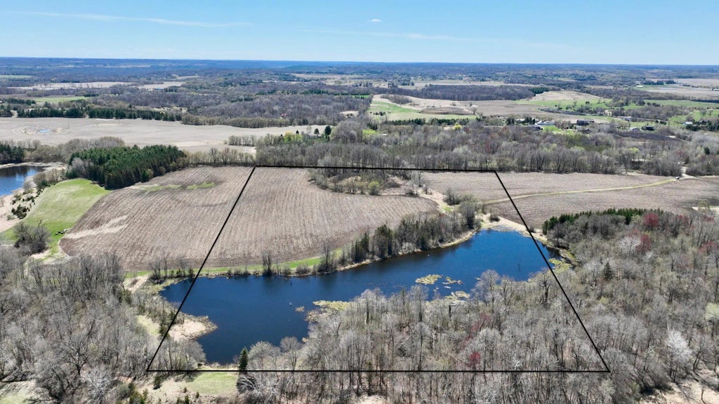 26xx3 Pheasant Run, Franconia Twp