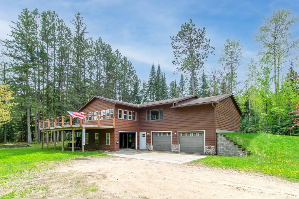 51850 Scenic Highway 7, Bigfork
