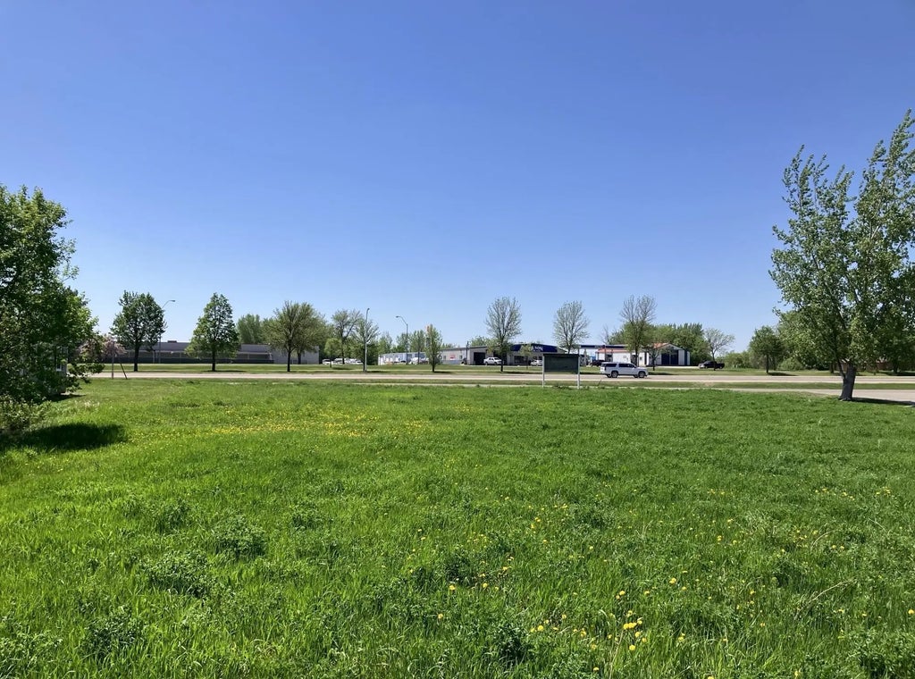 1400 W Lincoln Avenue, Fergus Falls