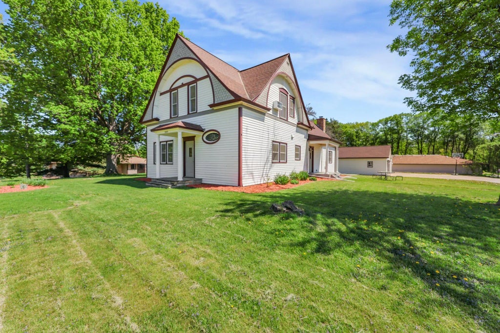 30105 Olinda Trail, Lindstrom