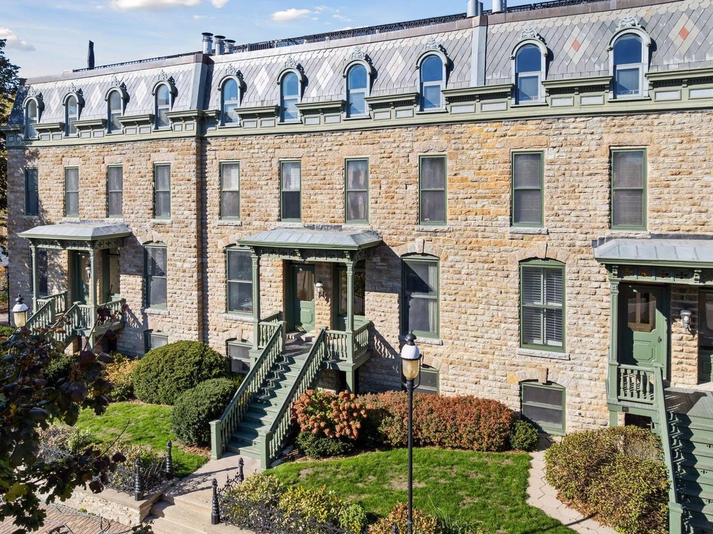 8 Grove Street 8b, Minneapolis