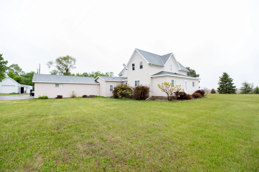 2758 220th Street, Madison