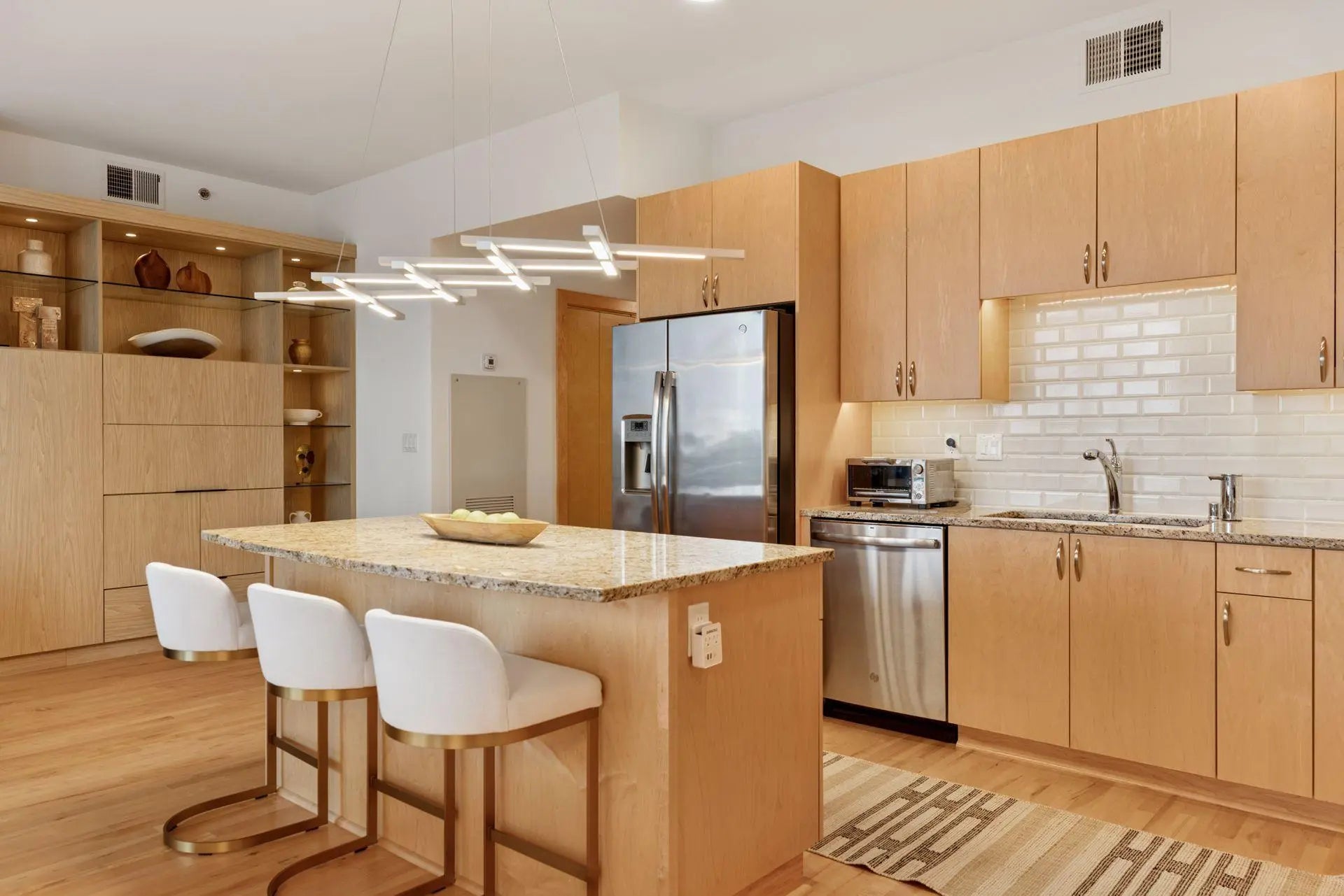 Photo of Listing #6724639