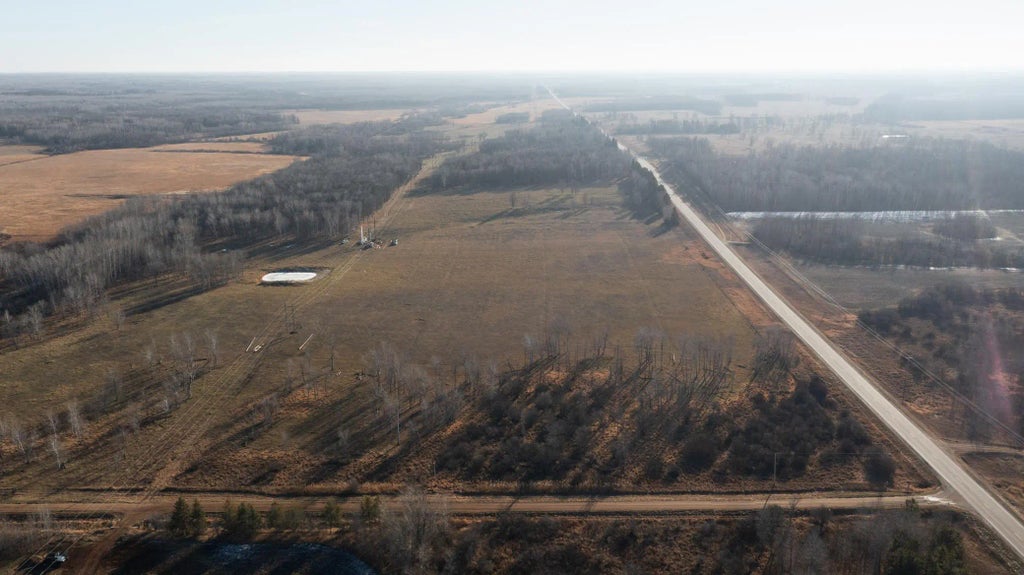 Xxxxx State Hwy 64, Staples